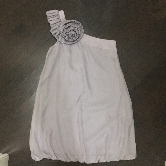 Formal Dress - Picture 1 of 1